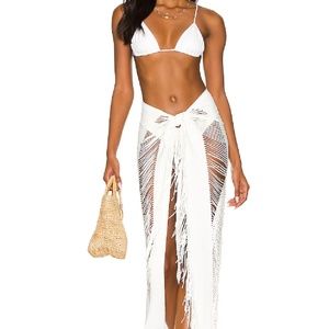 PQ Monique Sarong White